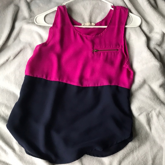 Tank top - Picture 1 of 1